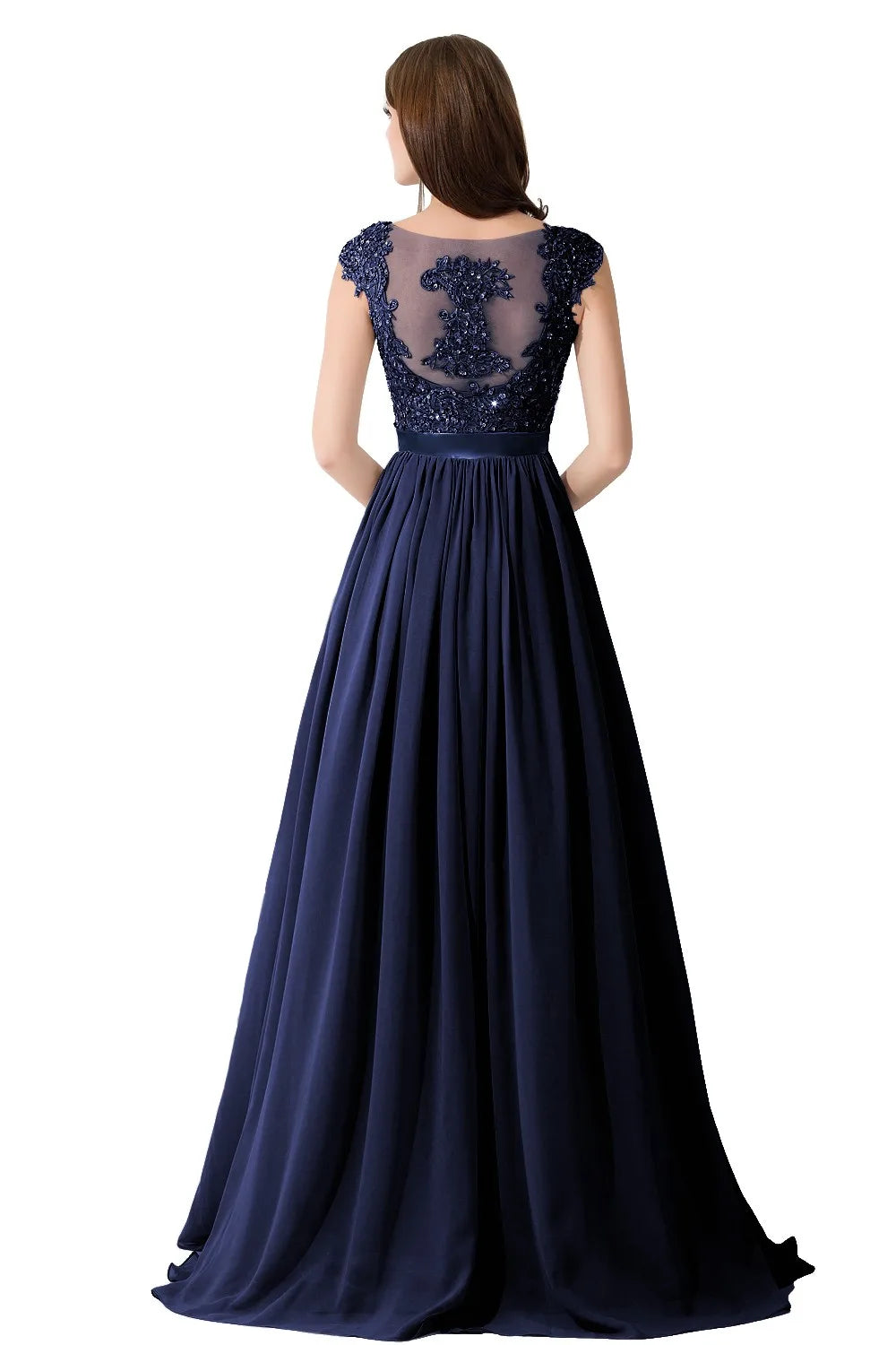 Elegant Sleeveless Gown for Wedding Party